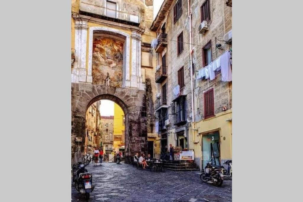 Ferienwohnung Un Passo.....Da San Gennaro. Neapel Exterior foto